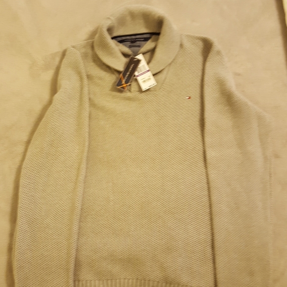 Tommy Hilfiger pullover sweater - Picture 3 of 4